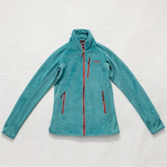 Patagonia Women's R2‎ Fleece Jacket Mogul Blue